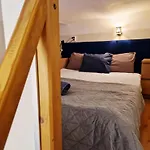 Apartman 2 Office-friendly